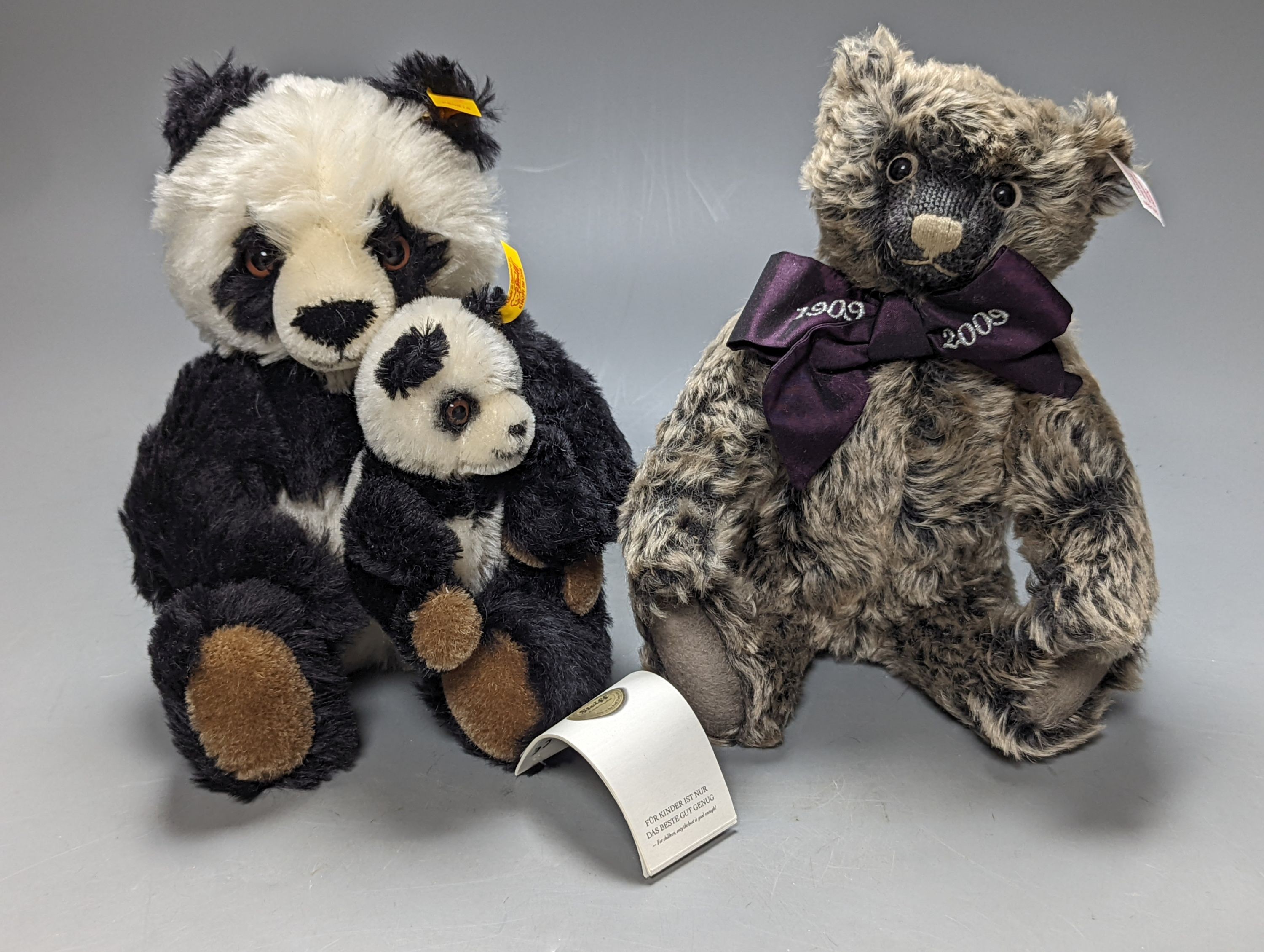 Danbury Mint - Steiff Panda and Baby, Mararette Steiff centenary bear with box and certificate, Steiff bear 25 cms high.